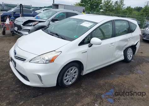 2012 Toyota Prius V Two z USA, uszkodzony, nr VIN JTDZN3EU5C3139517